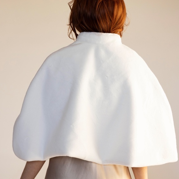 Faux Fur Evening Dress Shawl Women Shoulder Shrug White Bridal Scarf Bolero NEW - Picture 5 of 8